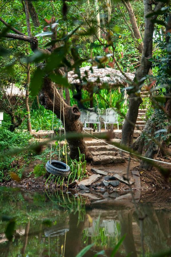Amanvana Spa Resort, Coorg Kushālnagar Exterior foto